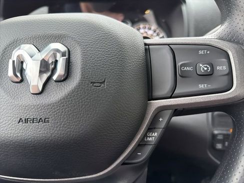 New 2024 RAM 3500 Tradesman AWD/4WD image 11