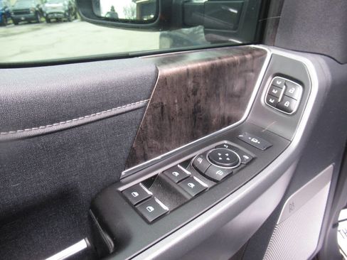 Used 2024 Ford F250 Lariat w/ Snow Plow Prep Package image 21