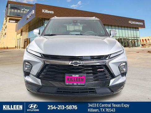 Used 2024 Chevrolet Blazer RS w/ Enhanced Convenience Package FWD image 2