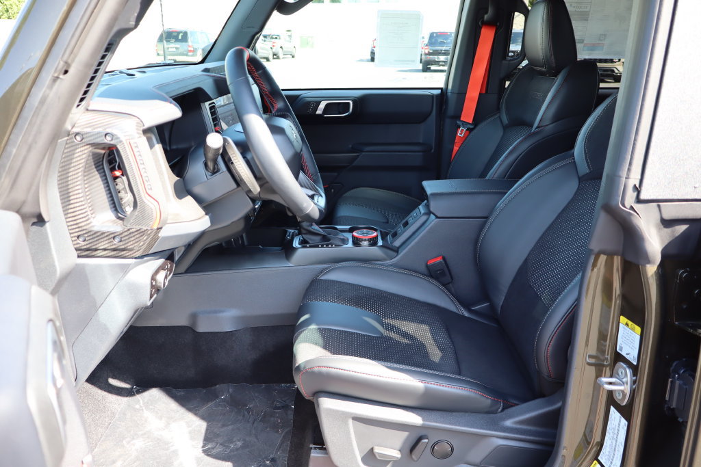New 2026 Ford Bronco Raptor w/ Interior Carbon Fiber Pack AWD/4WD image 26