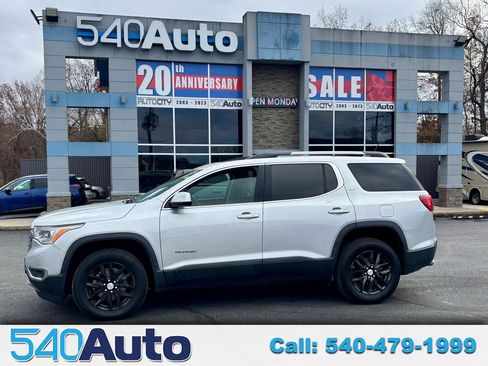 Used 2019 GMC Acadia SLT image 1