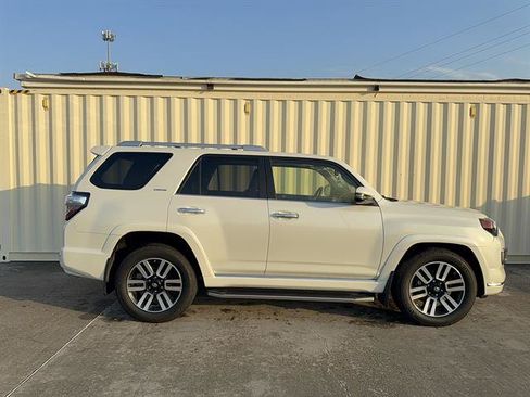 Used 2021 Toyota 4Runner Limited RWD image 2