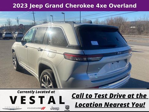 New 2023 Jeep Grand Cherokee Overland image 5