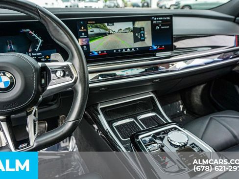 Used 2023 BMW 740i w/ Parking Assistance Package RWD image 34