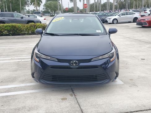 Used 2024 Toyota Corolla LE image 8