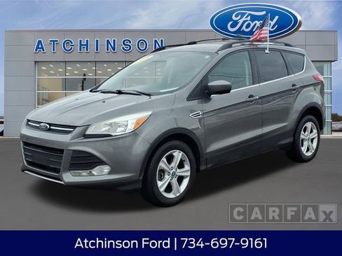 Used 2013 Ford Escape SE image 1