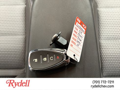 Used 2025 Chevrolet Trax LT w/ Driver Confidence Package FWD image 21