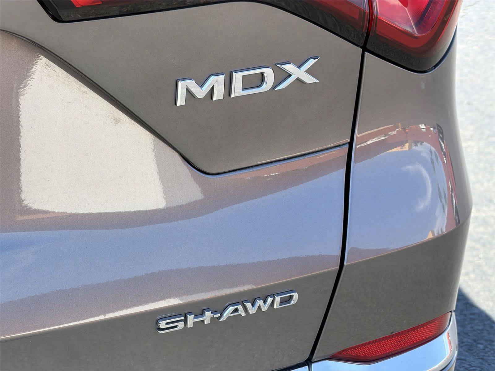 Certified 2024 Acura MDX w/ Technology Package AWD/4WD image 8