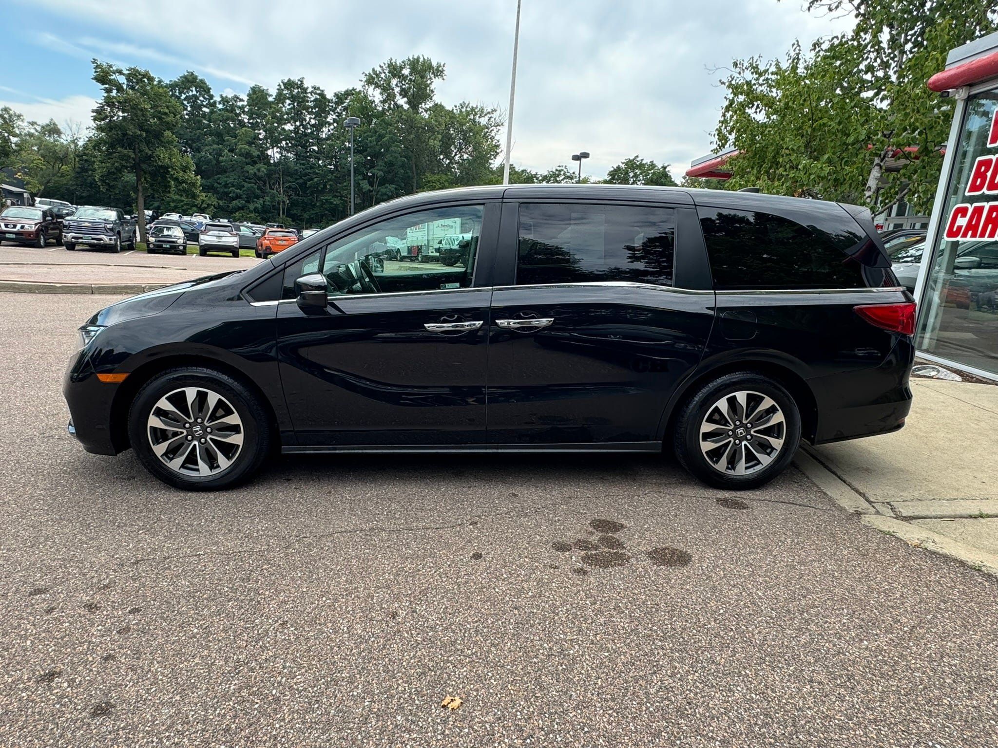 Used 2021 Honda Odyssey EX-L image 4