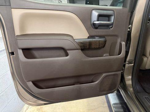 Used 2015 GMC Sierra 2500 Denali w/ Duramax Plus Package AWD/4WD image 20