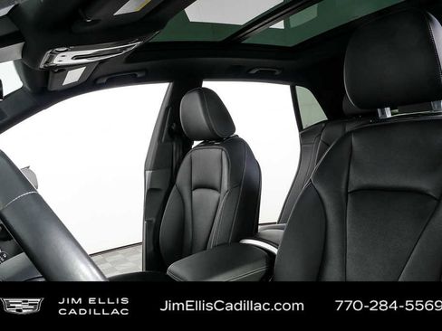 Used 2021 Audi Q8 Premium Plus w/ Premium Plus Package image 5