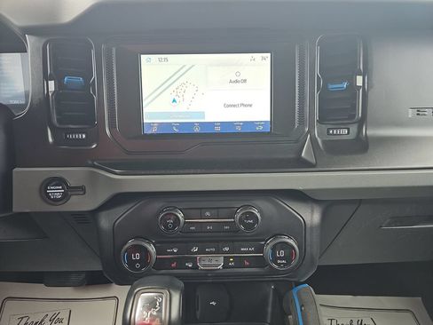 Used 2021 Ford Bronco Black Diamond AWD/4WD image 20