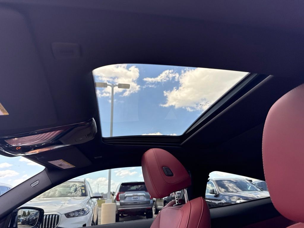 Certified 2026 BMW 430i Coupe w/ M Sport Package RWD image 21