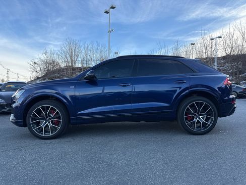Used 2019 Audi Q8 Premium Plus w/ Premium Plus image 3