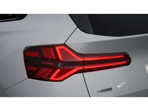 New 2026 BMW X3 xDrive30 w/ Premium Package image 8