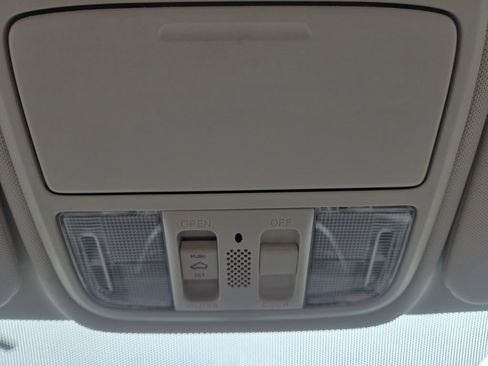 Used 2016 Honda CR-V EX image 16