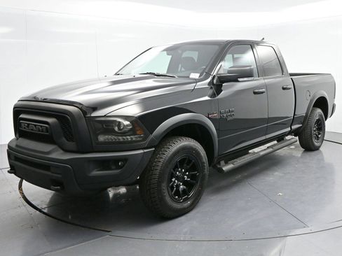 Used 2021 RAM 1500 Classic Warlock w/ Luxury Group image 3
