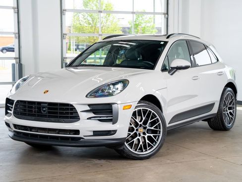 Used 2020 Porsche Macan image 2