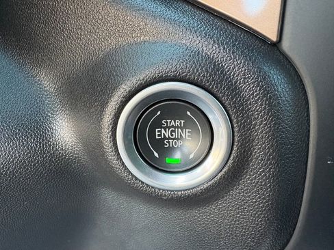 Certified 2022 Chevrolet Silverado 1500 High Country w/ Safety Package II image 32