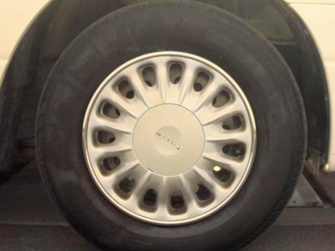 Used 2003 Buick Le Sabre Custom FWD image 5