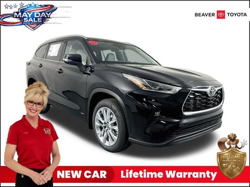 New 2026 Toyota Highlander Limited AWD/4WD image 1