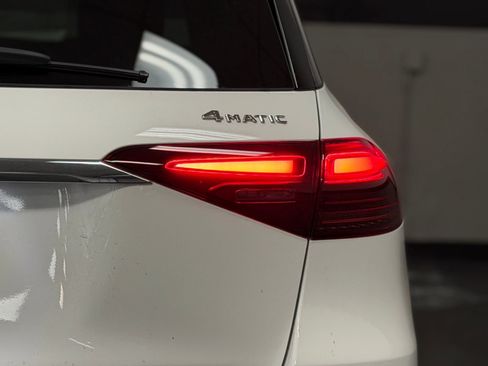New 2026 Mercedes-Benz GLE 450e 4MATIC image 14