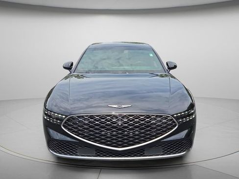 Used 2025 Genesis G90 3.5T AWD/4WD image 4