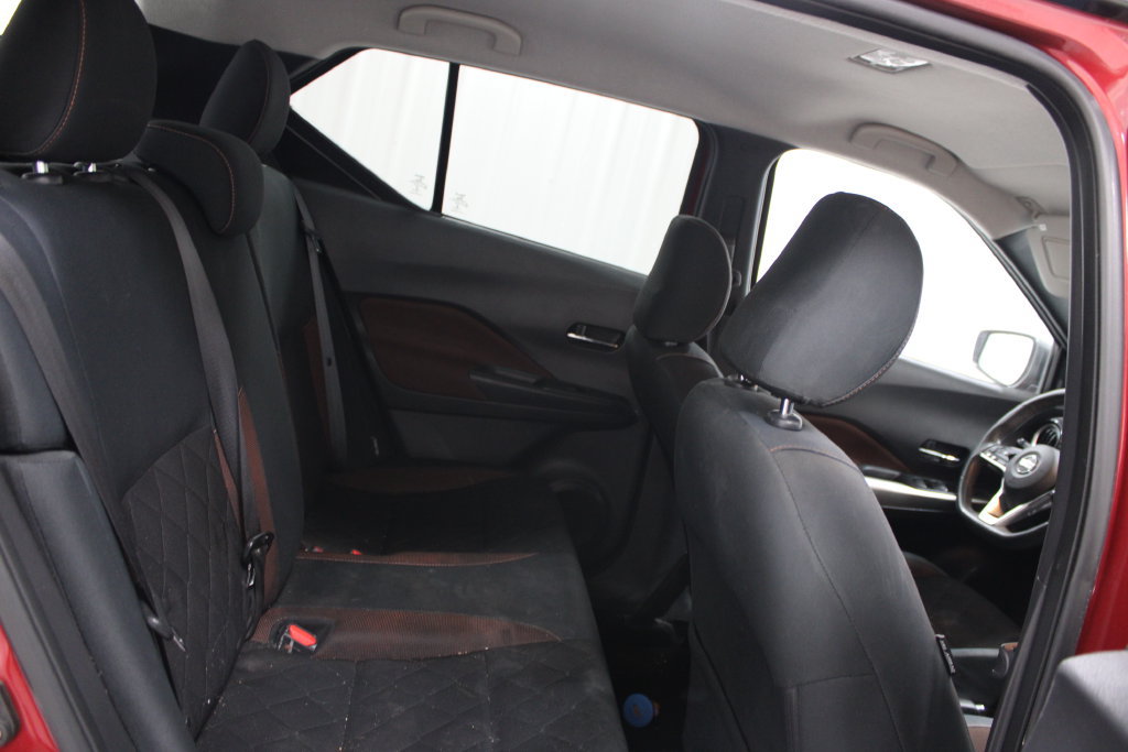 Used 2020 Nissan Kicks SR w/ Exterior Package FWD image 22