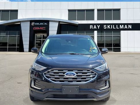 Used 2024 Ford Edge Titanium AWD/4WD image 2