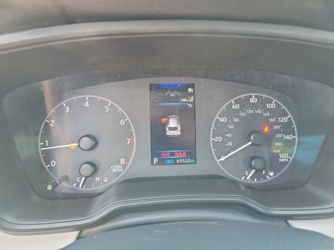 Used 2023 Toyota Corolla Cross L AWD/4WD image 15