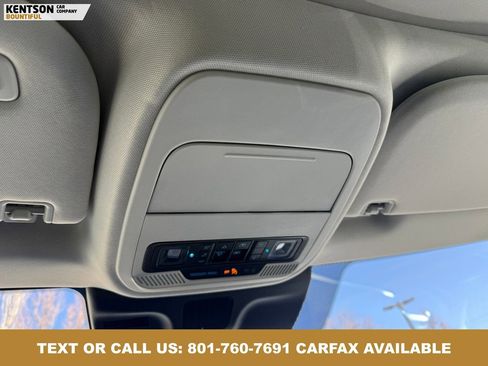 Used 2025 Ford Expedition Max Platinum AWD/4WD image 32