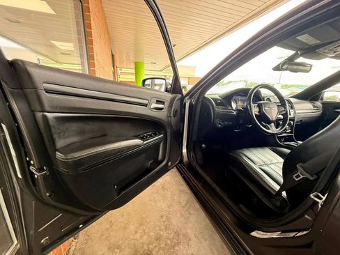 Used 2016 Chrysler 300 S AWD/4WD image 29