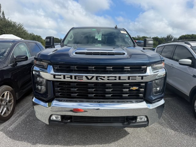 Used 2021 Chevrolet Silverado 2500 LT w/ Convenience Package AWD/4WD image 4