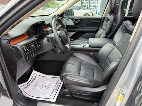 Used 2021 Lincoln Aviator Grand Touring w/ Equipment Group 302A image 16