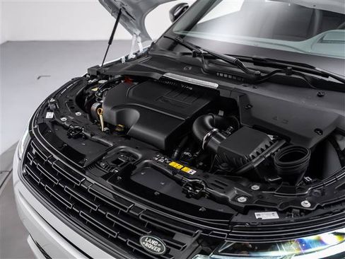 New 2026 Land Rover Range Rover Evoque Hoxton AWD/4WD image 10