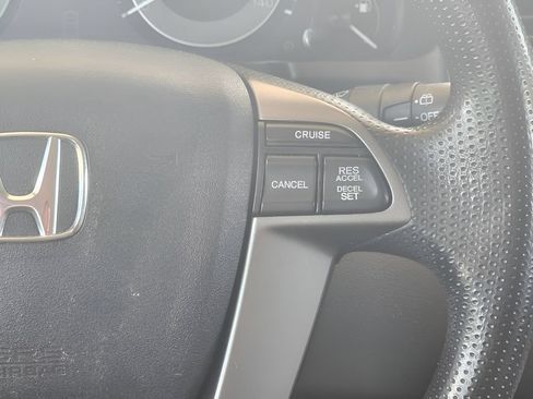 Used 2013 Honda Odyssey LX image 7