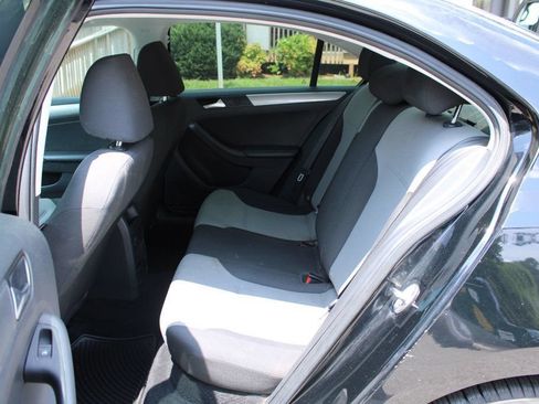 Used 2018 Volkswagen Jetta S FWD image 28