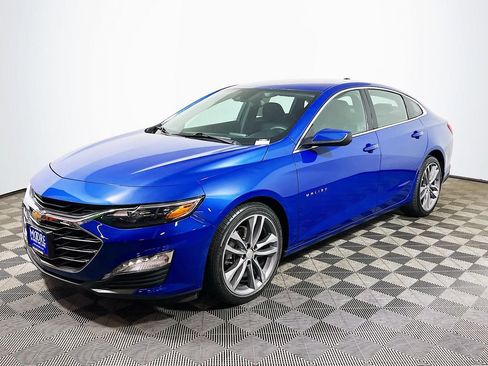 Used 2023 Chevrolet Malibu LT FWD image 3