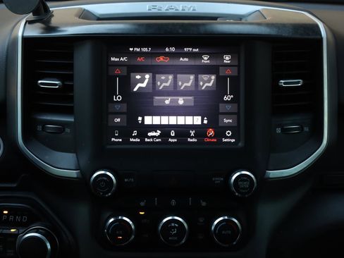 Used 2020 RAM 1500 Big Horn AWD/4WD image 35