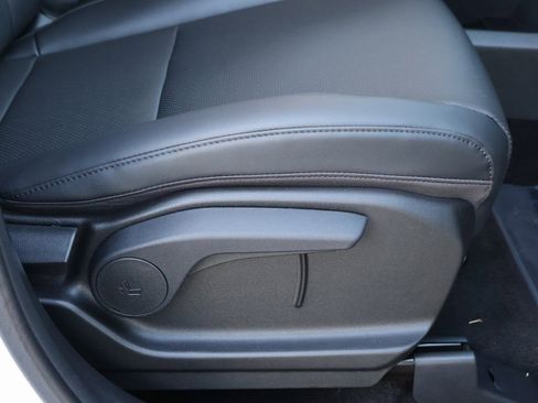 Certified 2026 Hyundai Santa Fe SEL image 11