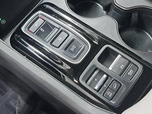 Certified 2024 Honda Pilot EX-L image 30