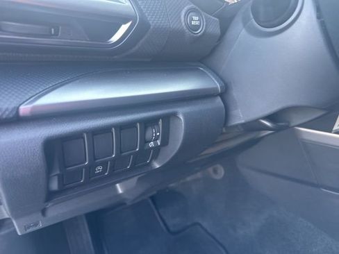 Used 2019 Subaru Forester Premium w/ All-Weather Package AWD/4WD image 20