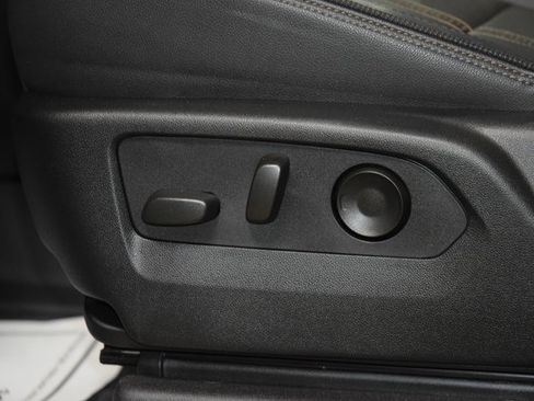 Used 2024 Chevrolet Silverado 1500 High Country w/ High Country Premium Package image 39