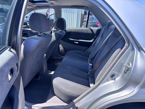 Used 2002 MAZDA Protege FWD image 15