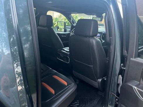 Used 2020 GMC Sierra 2500 AT4 w/ AT4 Premium Package AWD/4WD image 13