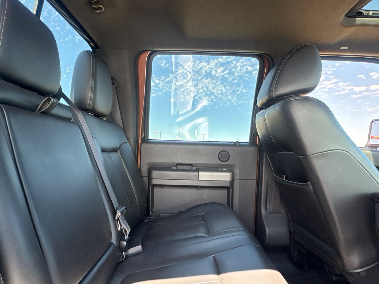 Used 2011 Ford F250 Lariat w/ Lariat Interior Pkg AWD/4WD image 37