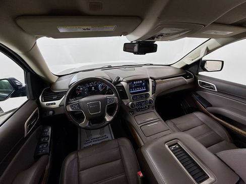 Used 2020 GMC Yukon Denali RWD image 24