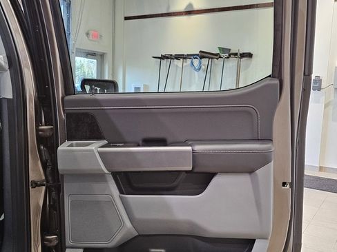 Used 2021 Ford F150 XLT w/ Equipment Group 302A High image 43