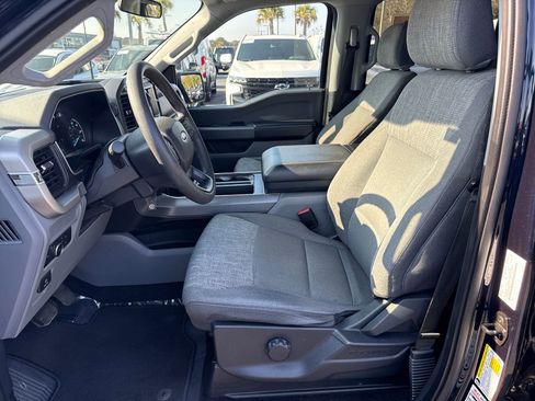 Used 2022 Ford F150 XLT image 11