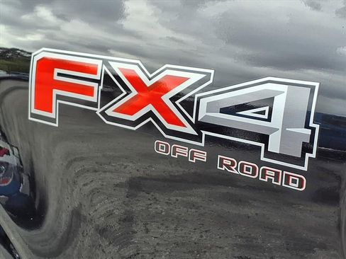 Used 2023 Ford F150 Lariat w/ Equipment Group 502A High image 37